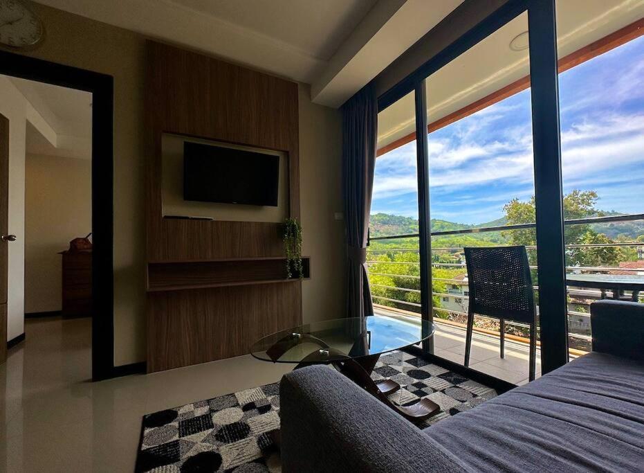 Great Mountain View Apartment, Pearl 504 Rawai Exteriér fotografie